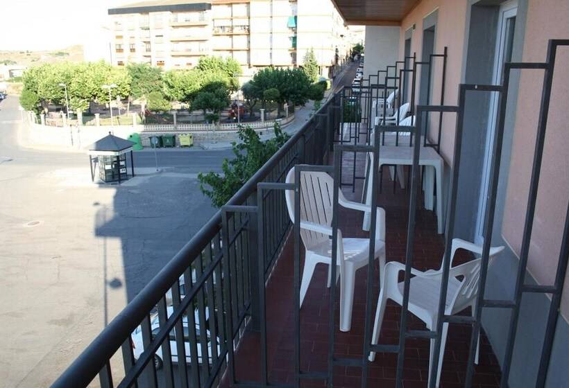 هتل Mar De Aragón