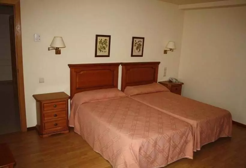 فندق Mar De Aragón