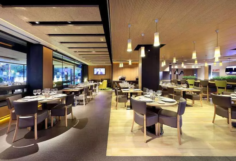 فندق Occidental Bilbao