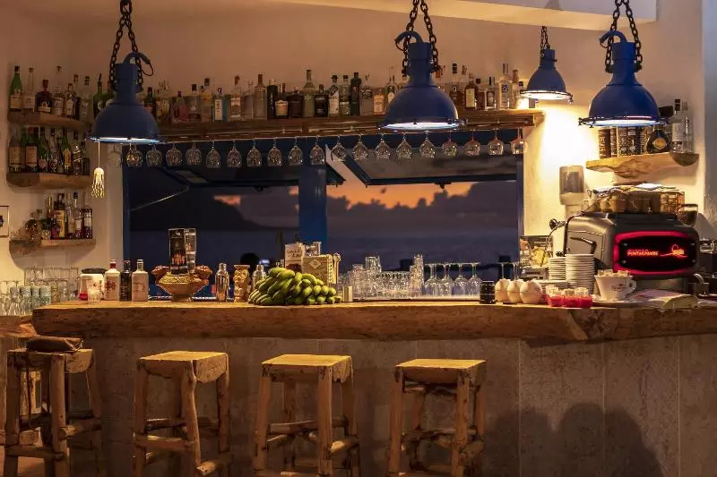 فندق Puntagrande