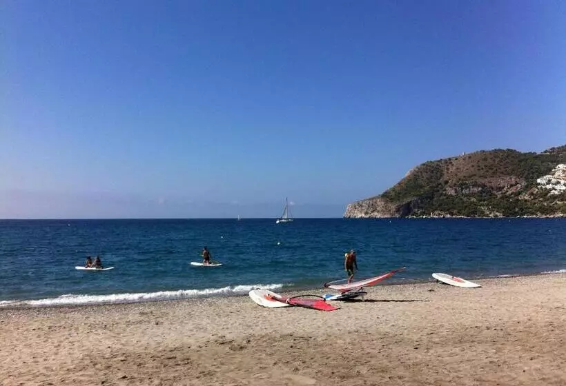 בית מלון כפרי Cortijo Amaya