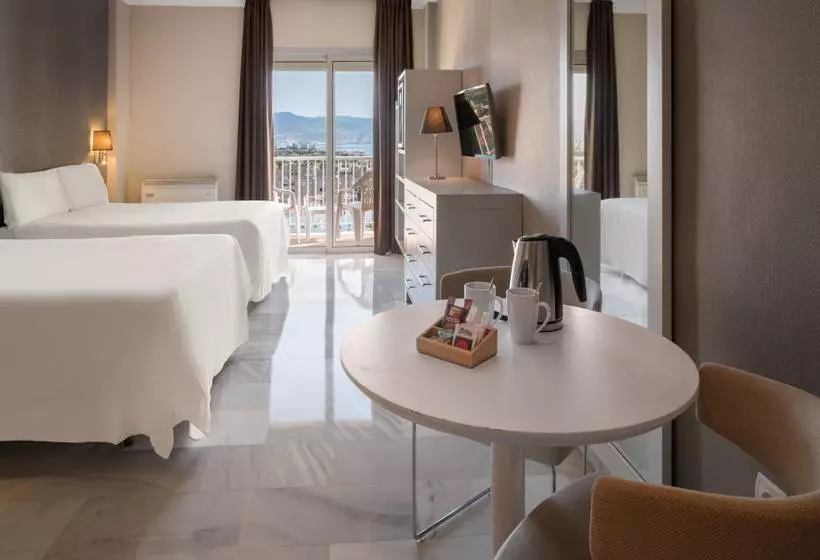 Отель Sol Guadalmar