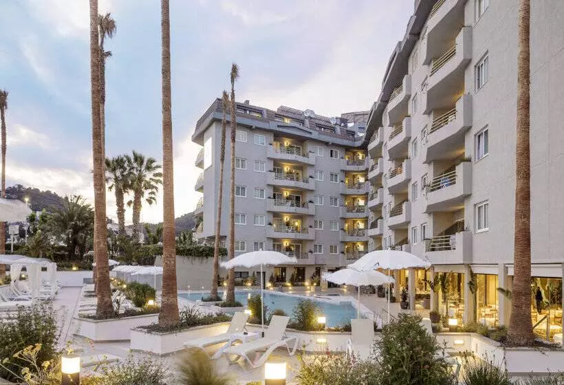 AQUA Hotel The Breeze - All Inclusive - Adults Only - 4Sup