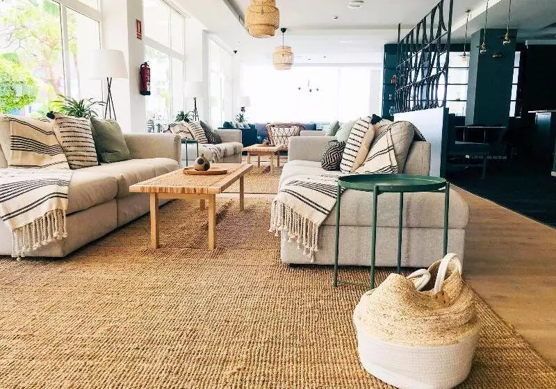 Coral Suites & Spa - Adults Only