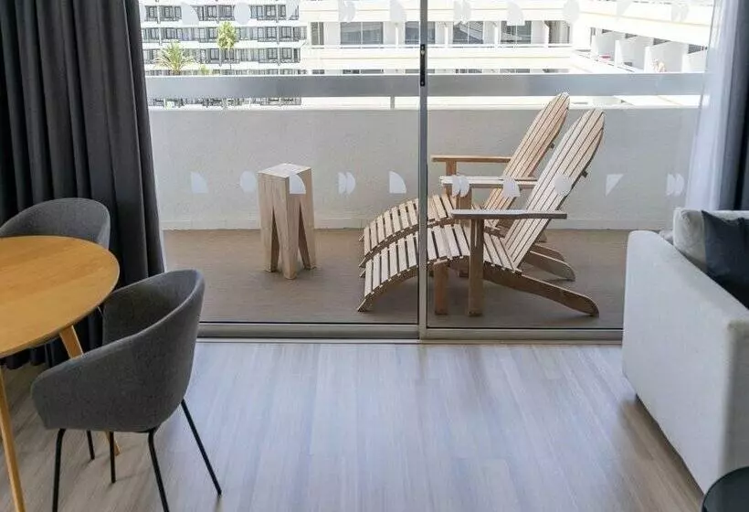 Coral Suites & Spa - Adults Only