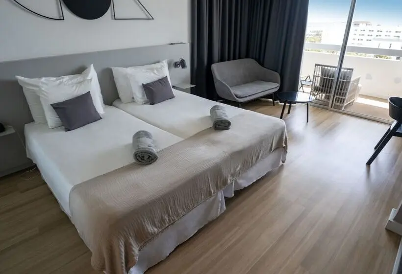 Coral Suites & Spa - Adults Only