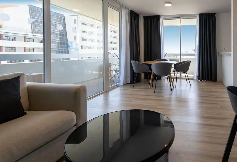 Coral Suites & Spa - Adults Only