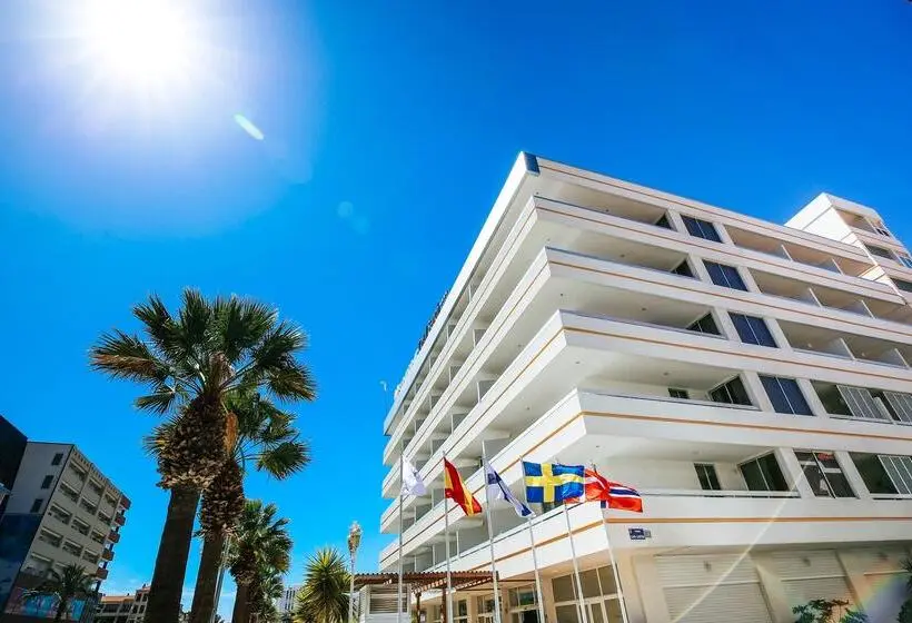 Coral Suites & Spa - Adults Only