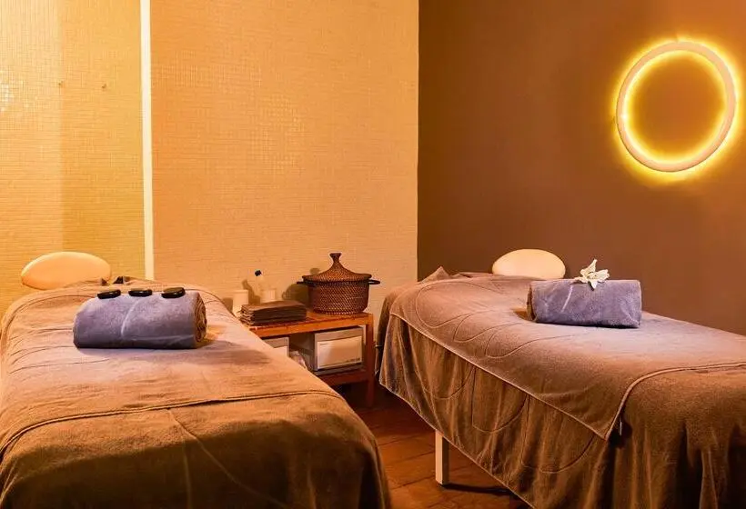 Coral Suites & Spa - Adults Only