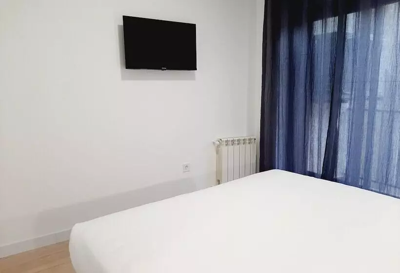 Hostal Carmen By Gaiarooms