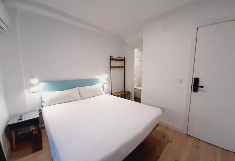 Hostal Carmen By Gaiarooms