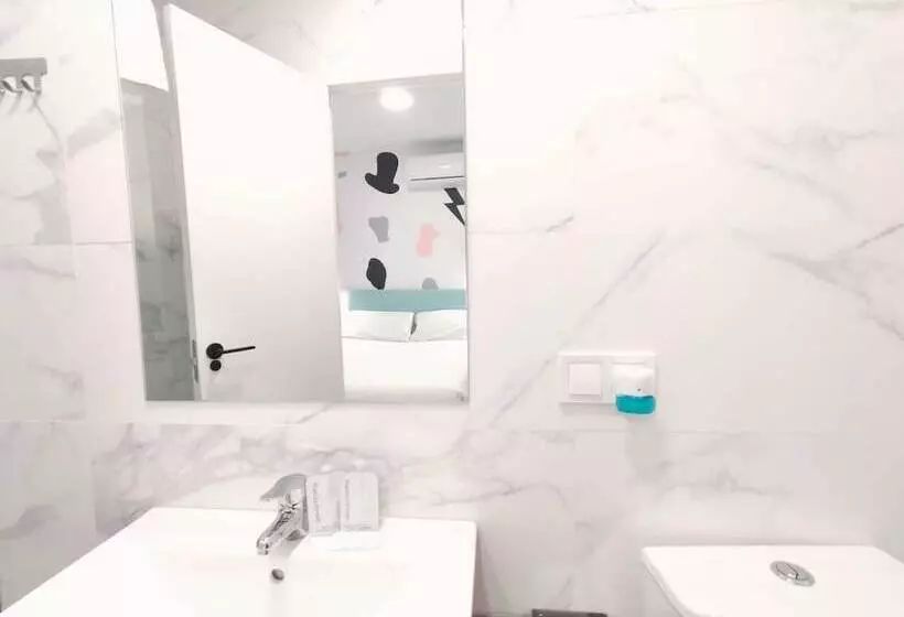 Hostal Carmen By Gaiarooms