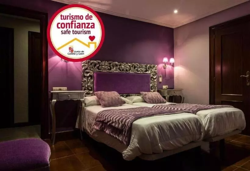 Hostal Goya Suites