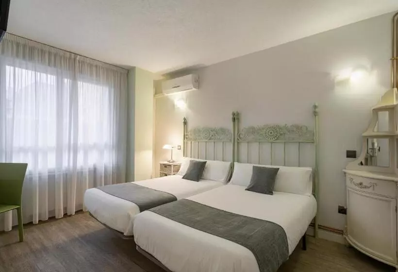 בית מלון כפרי Alda Centro Zamora