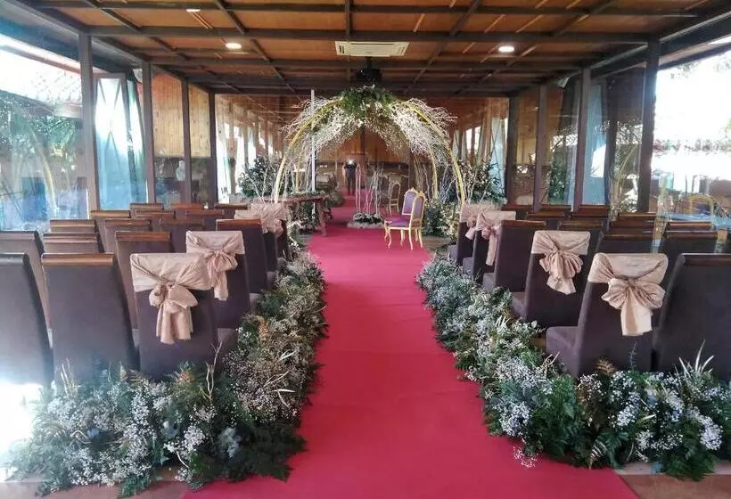 Hotel Boutique Palacio De La Serna