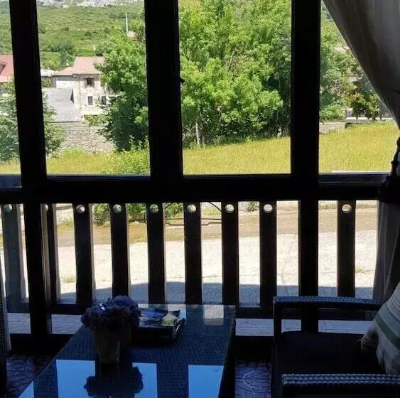 Szálloda Cumbres Valdeón