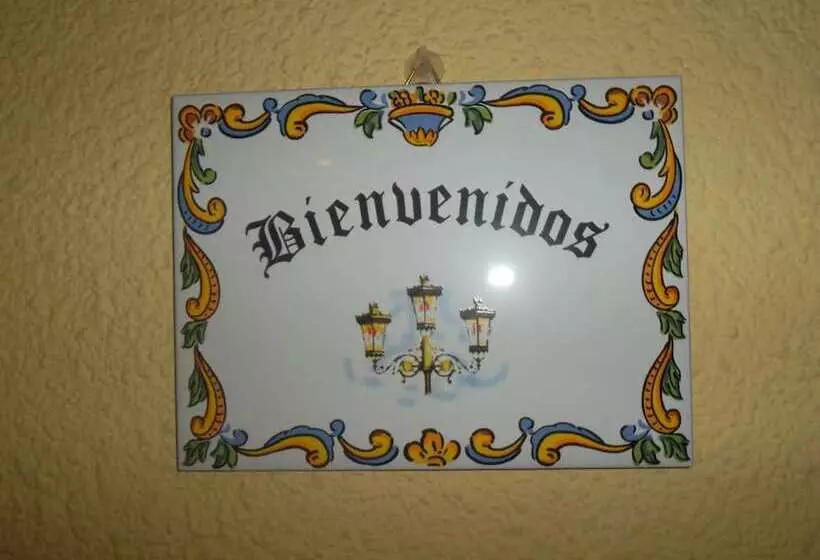 Отель Hostal Cumbre