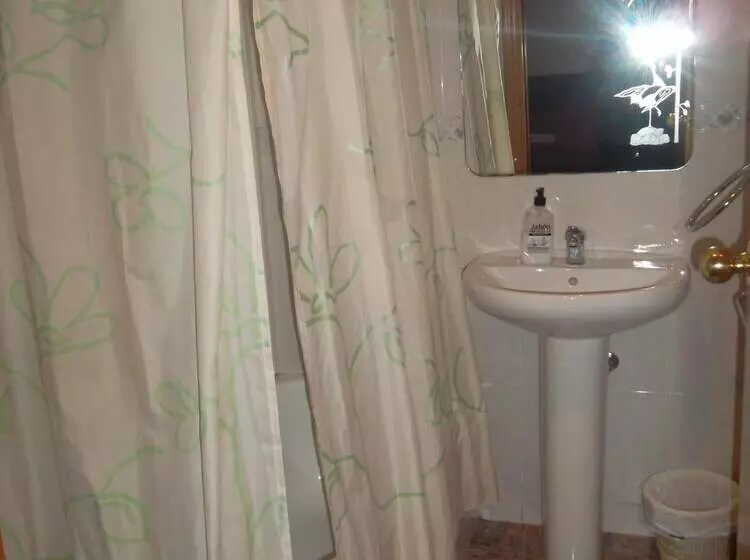 Отель Hostal Cumbre