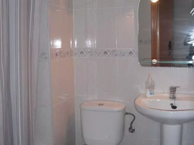 Отель Hostal Cumbre