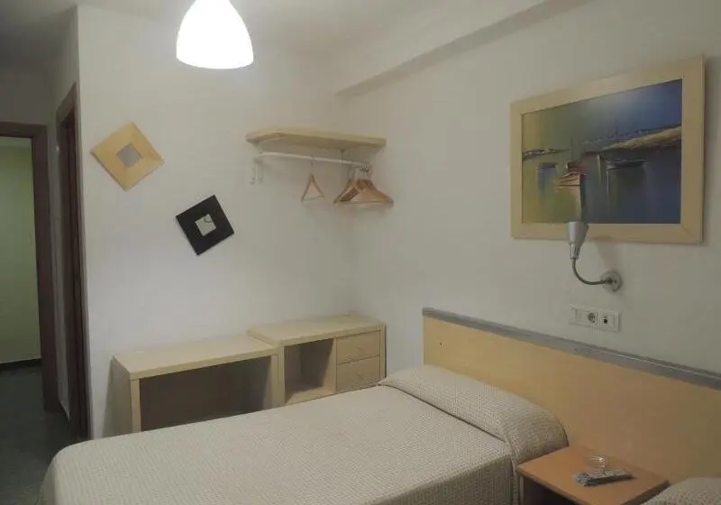 هتل Hostal Cumbre