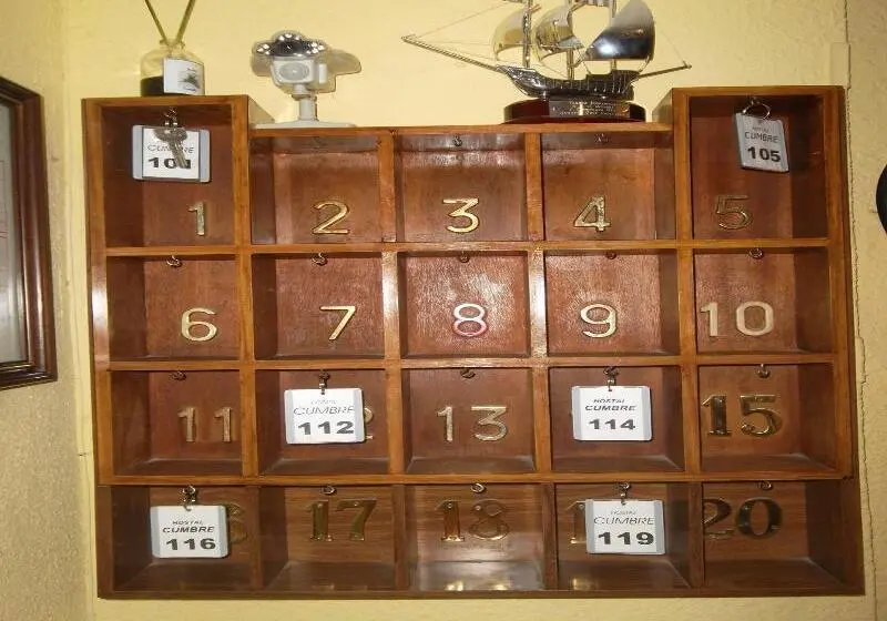 هتل Hostal Cumbre