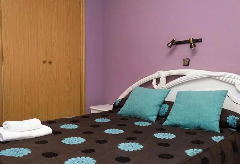 ホテル Hostal Dulcinea