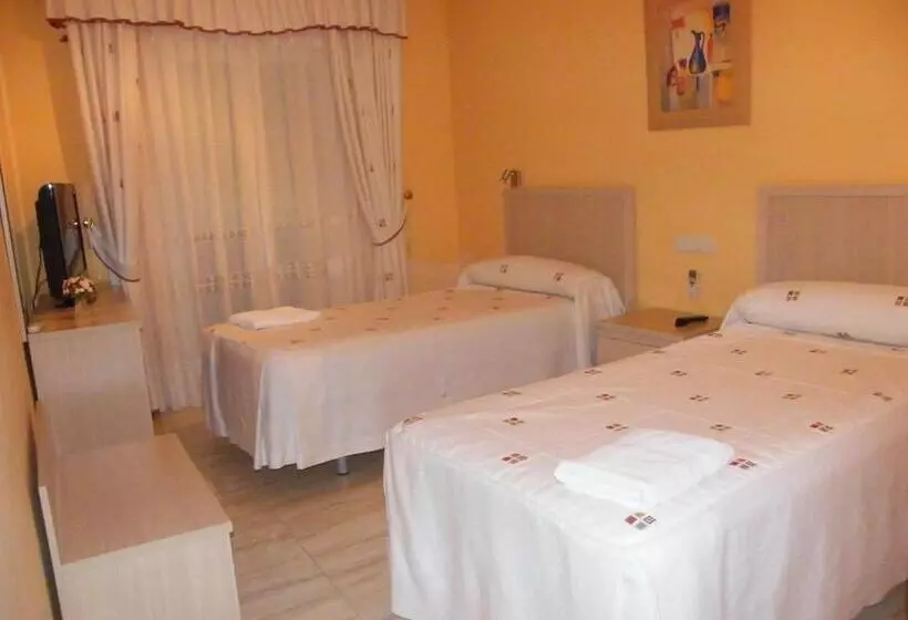 ホテル Hostal Dulcinea