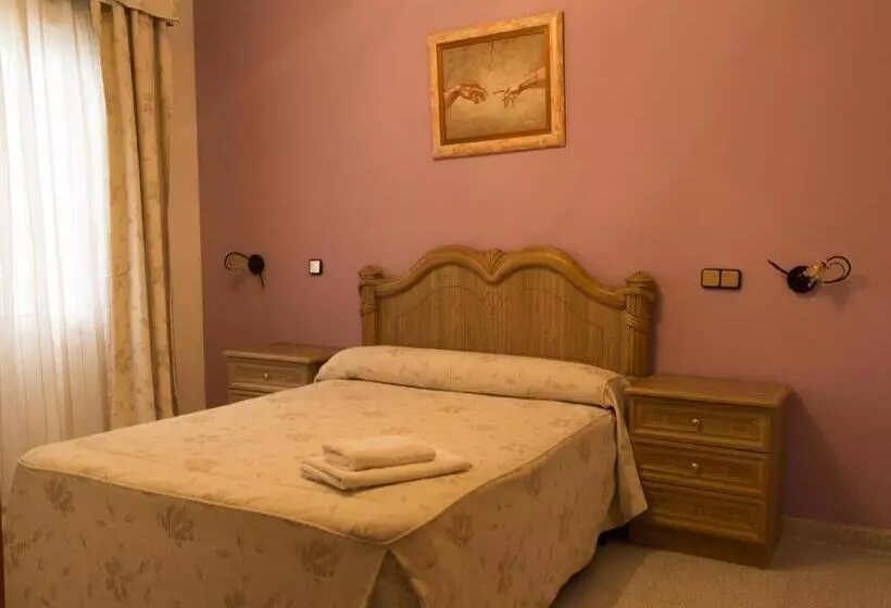 ホテル Hostal Dulcinea