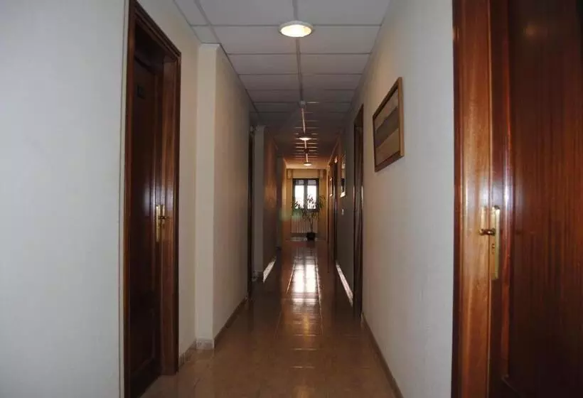 酒店 Hostal El Mirador