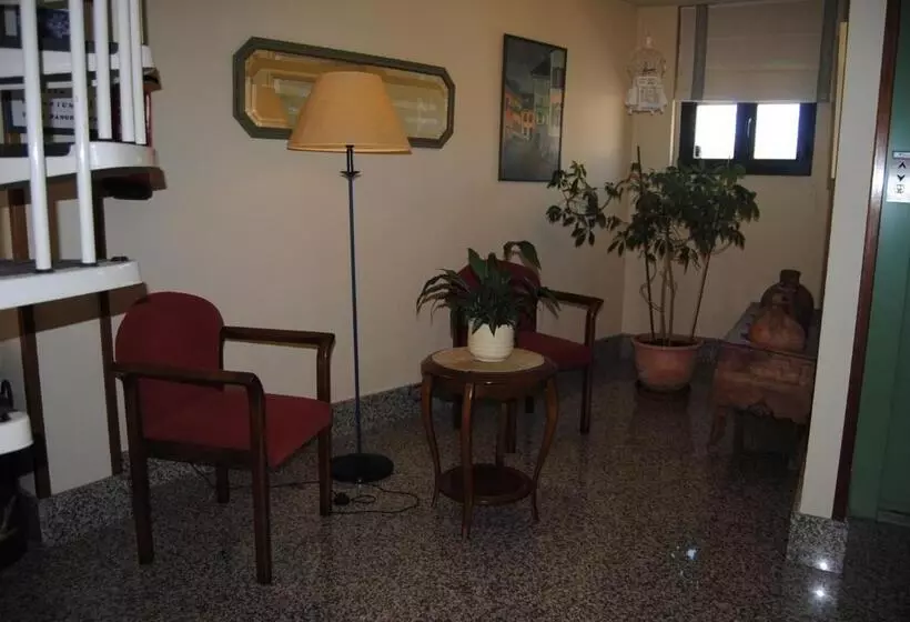 酒店 Hostal El Mirador