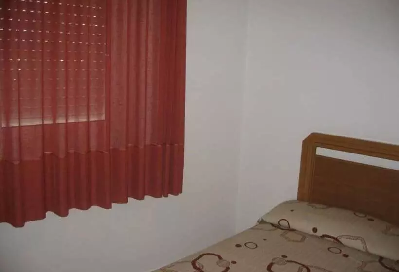 Hotel Hostal Fontdemora