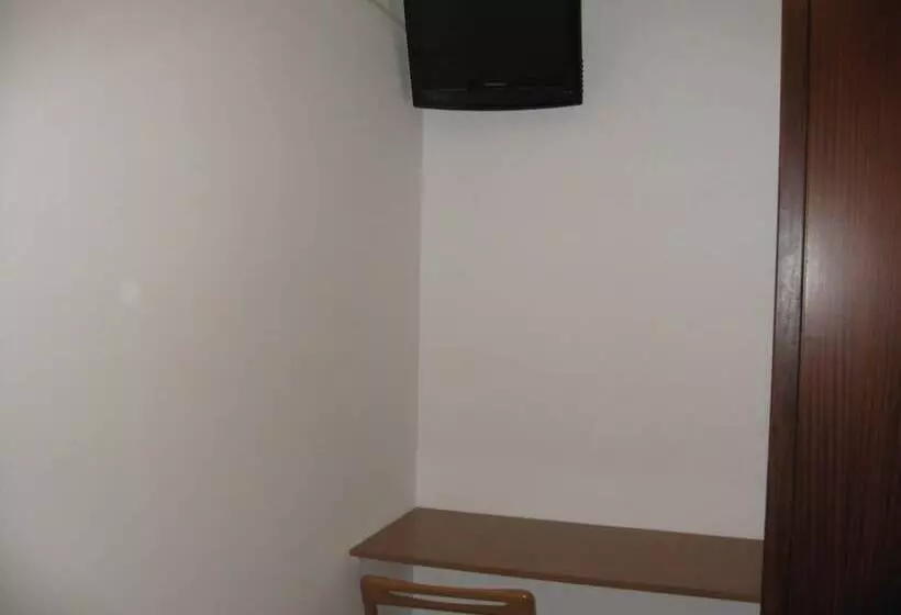 Hotel Hostal Fontdemora