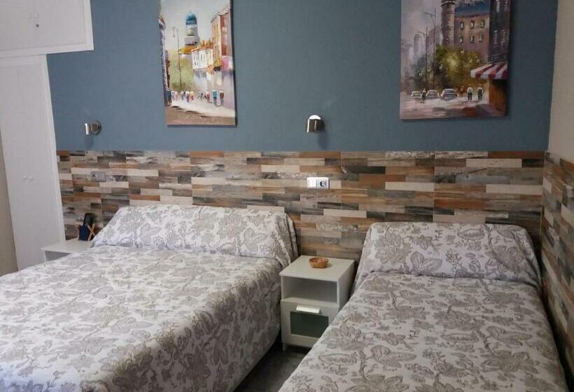 ホテル Hostal La Pilarica