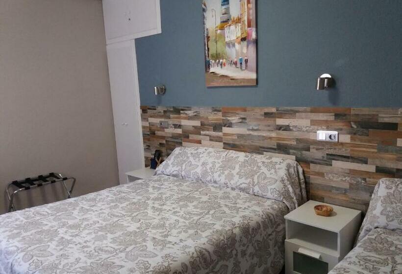 ホテル Hostal La Pilarica