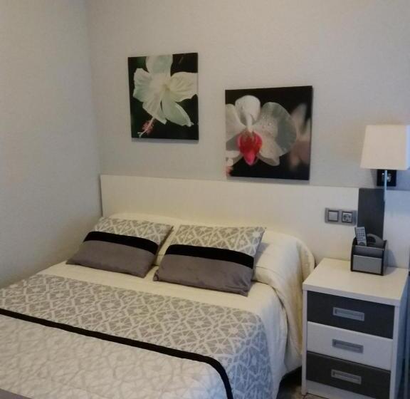 ホテル Hostal La Pilarica