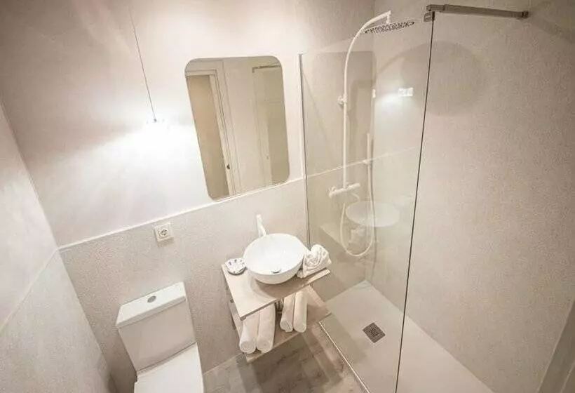 Hostal Plaza Boutique Solo Adultos