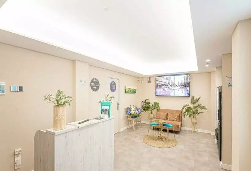 Hostal Plaza Boutique Solo Adultos