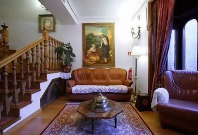 Hotel Merindad De Olite