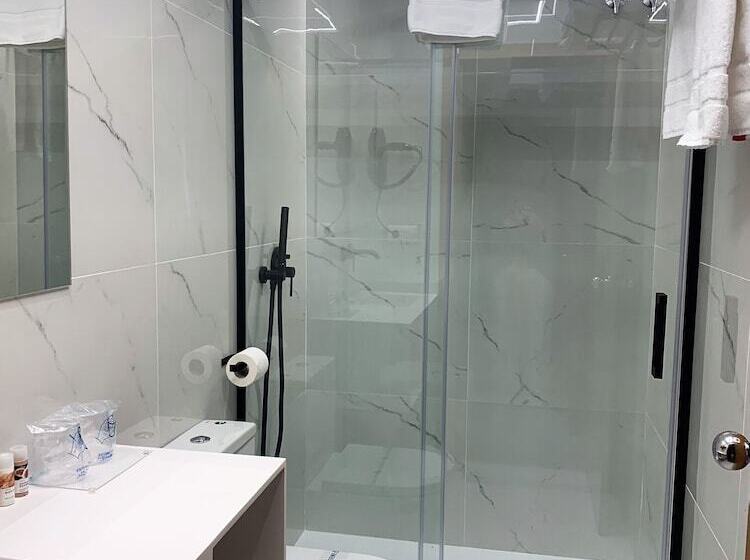 هتل Miramar Valencia