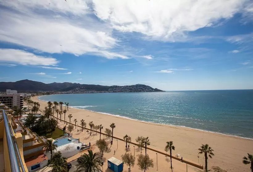 Отель Prestige Victoria