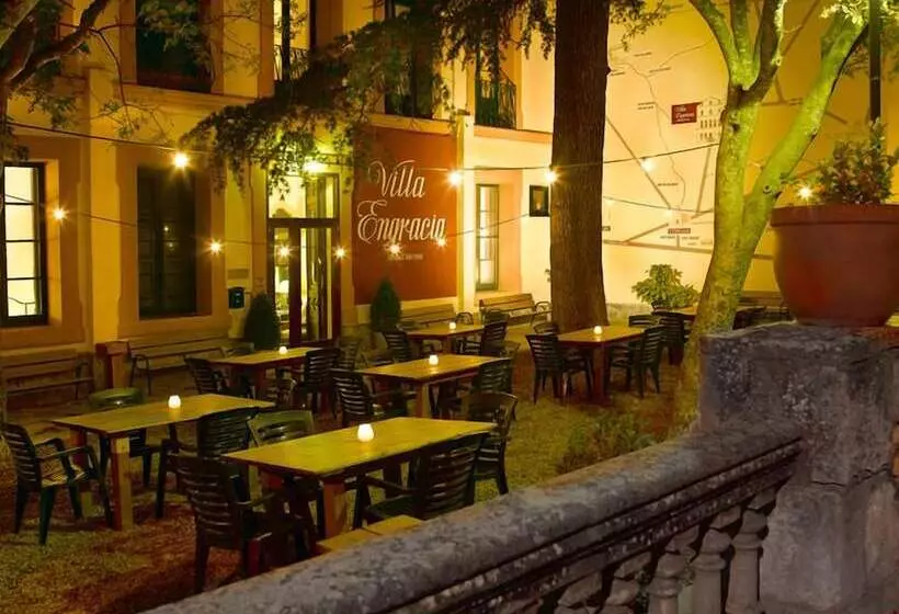 교외 호텔 Rural Y Apartamentos Villa Engracia