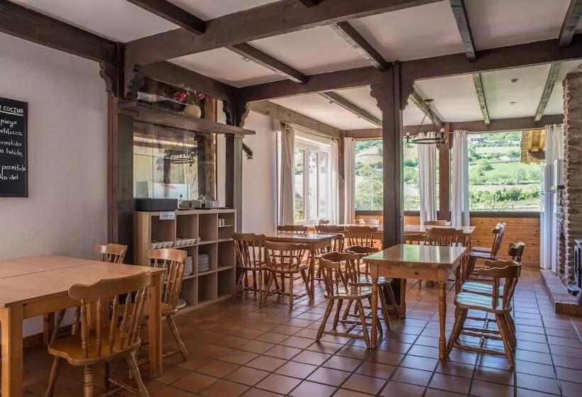 호텔 Albergue La Cabaña Hostel