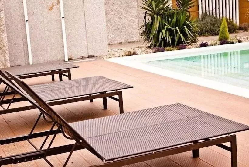 فندق Corona De Galicia