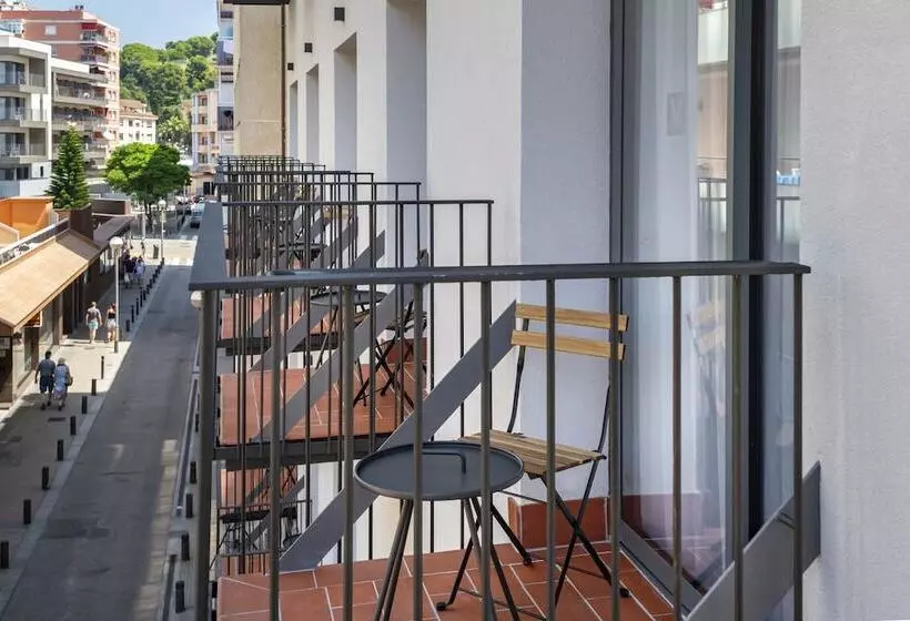 هتل Ght Miratge Only Adults 18 And Up