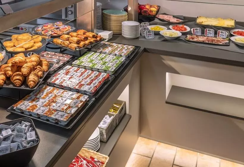 هتل Ght Miratge Only Adults 18 And Up