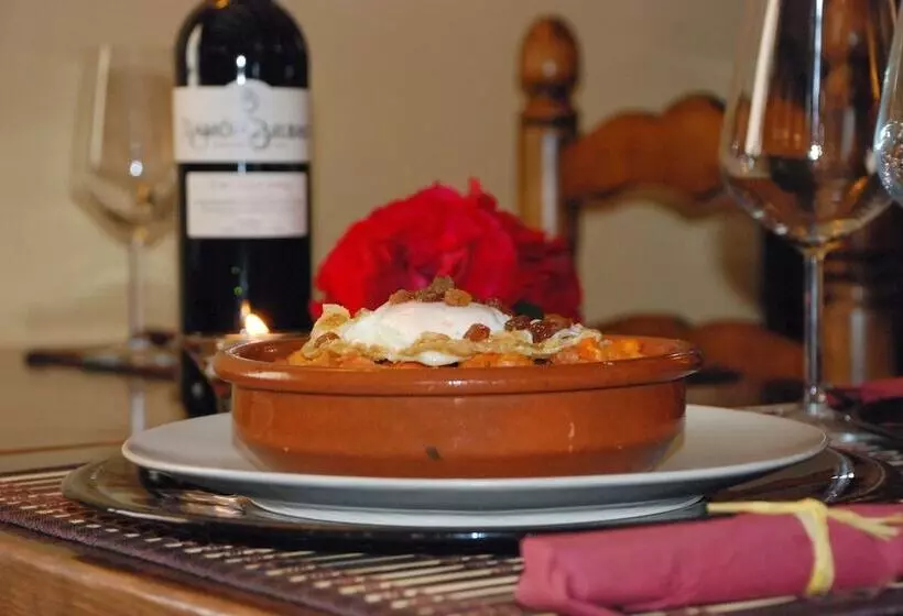 בית מלון כפרי Hostal Rural Moratín