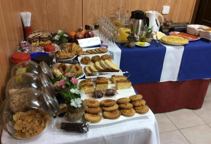 호텔 Hostería Los Sauces