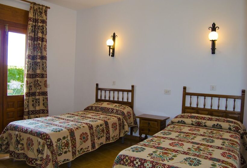 בית מלון כפרי Las Perdices