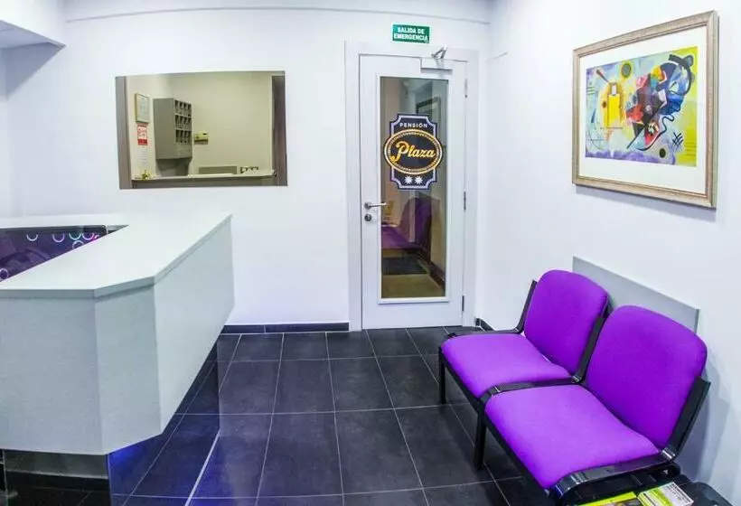 호텔 Pensión Plaza