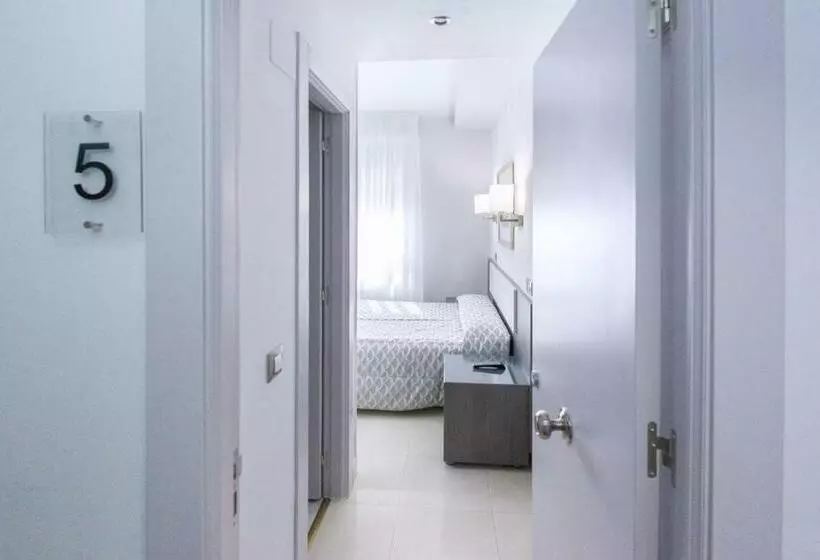 호텔 Pensión Plaza